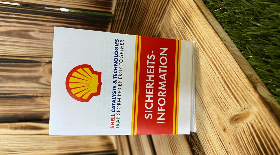 Shell // Faltflyer Sicherheitsinformationen – Artist of Media