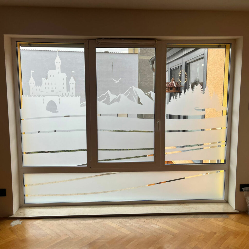 Naturkulisse mit Kick – Fensterdesign mit Charakter