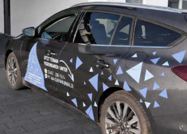 Physiotherapie am Kurpark // Fahrzeugfolierung