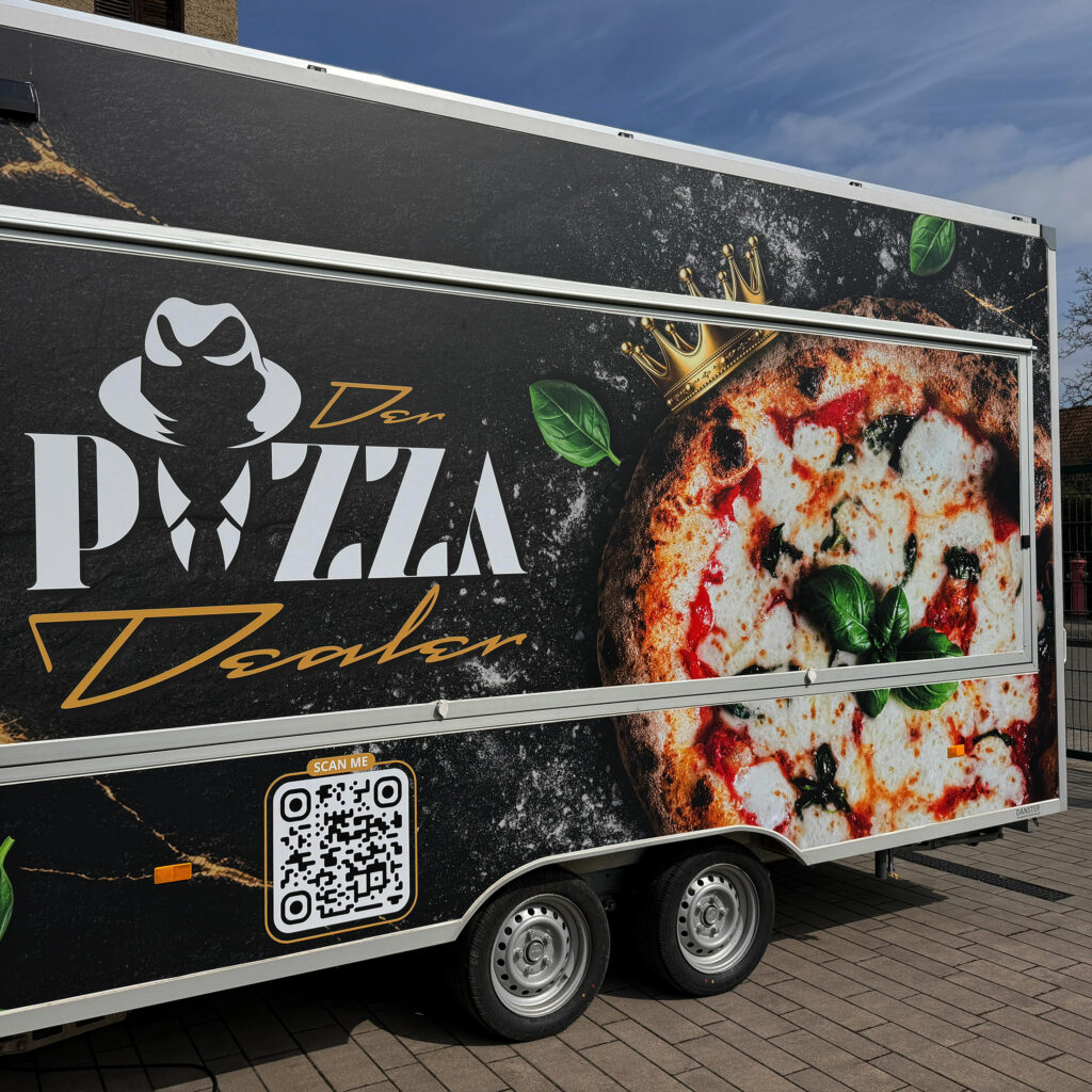 Anhängerfolierung // Der Pizza Dealer