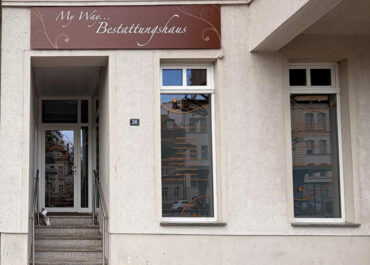 Werbeschild // My Way Bestattungshaus Weißenfels